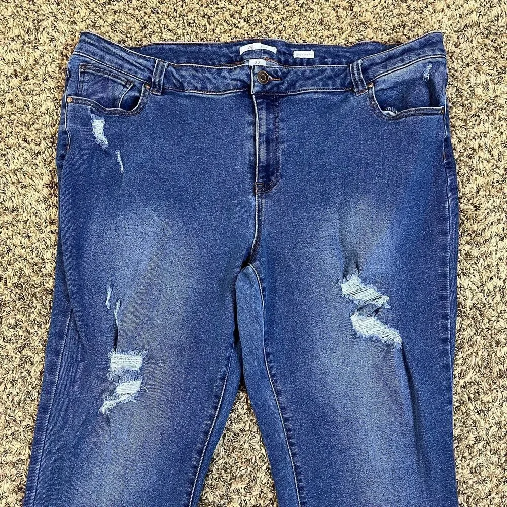A Beautiful Soul (Arula) Straight Leg Distressed Jeans size 22